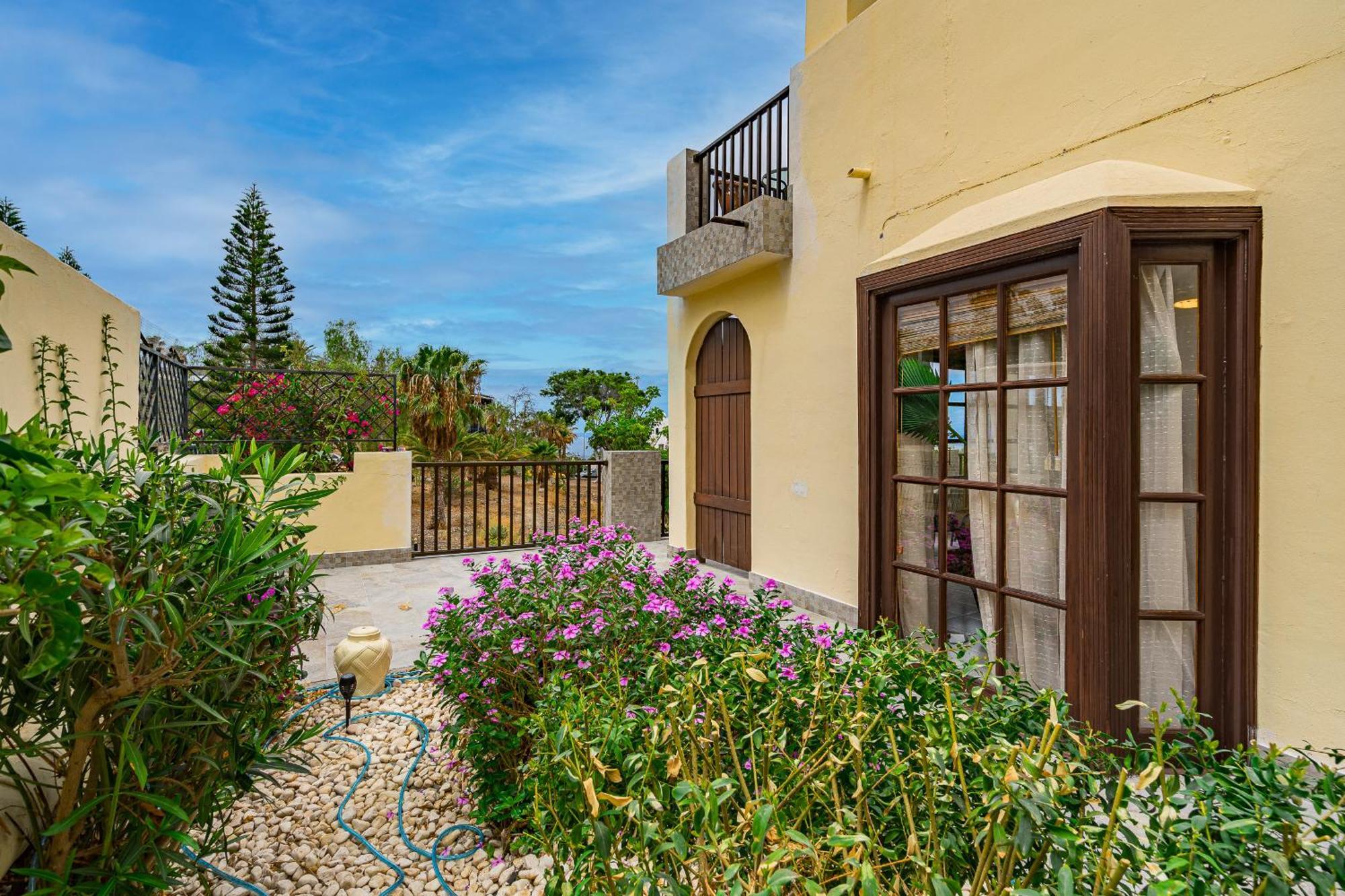 Villa Natali ,Luxury 3-Levels Large Villa On Tenerife, Ocean View, Private Poo L& Barbecue Area アデヘ エクステリア 写真